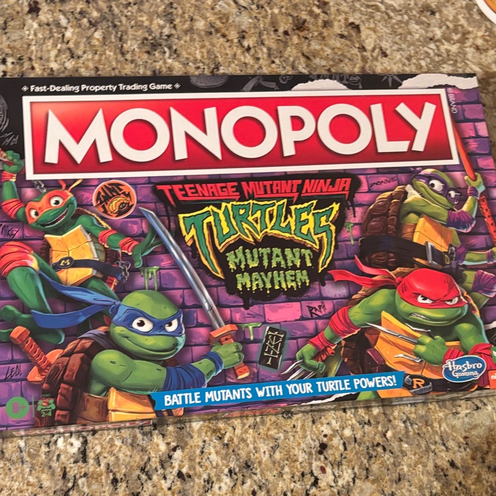 Hasbro Teenage Mutant Ninja Turtles Monopoly Game